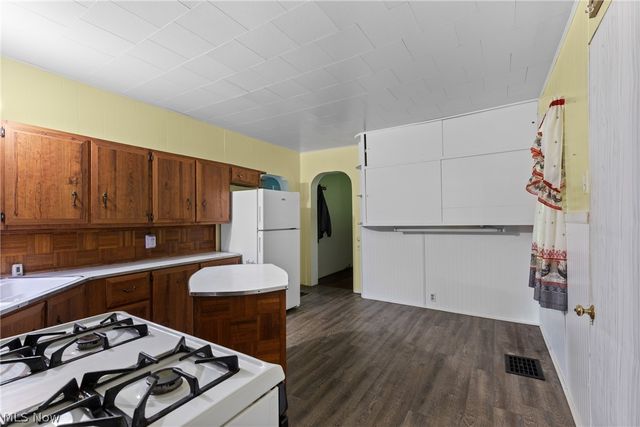 23339 W 23rd Street, Bellaire, OH 43906
