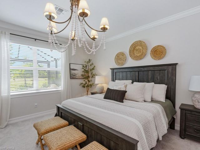 496 Polihale WAY, Naples, FL 34114