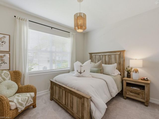 496 Polihale WAY, Naples, FL 34114