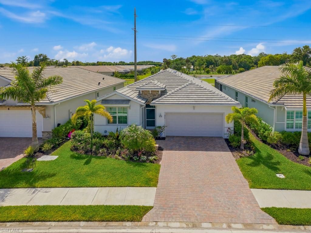 496 Polihale WAY, Naples, FL 34114