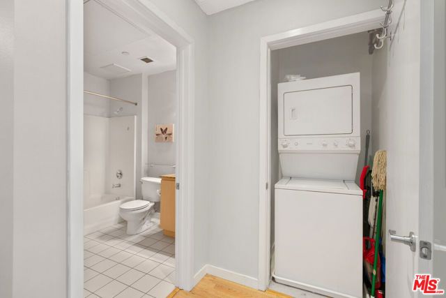 630 W 6th Street 613, Los Angeles, CA 90017