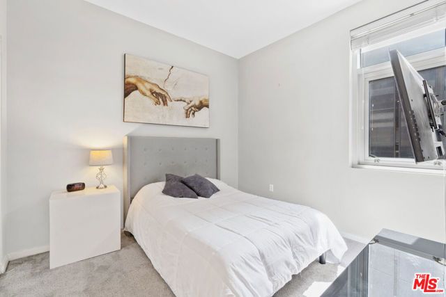 630 W 6th Street 613, Los Angeles, CA 90017