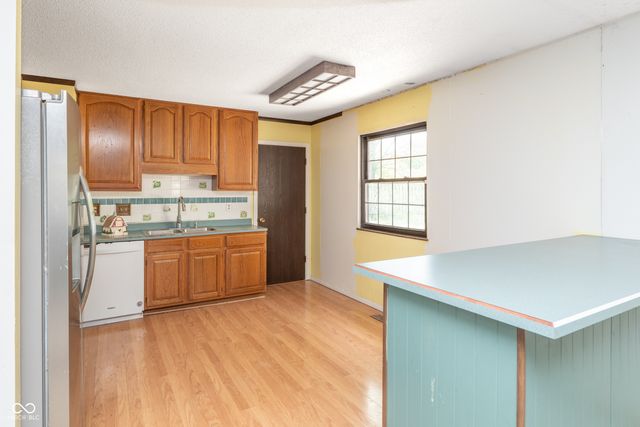 5531 Dollar Hide North Drive, Indianapolis, IN 46221