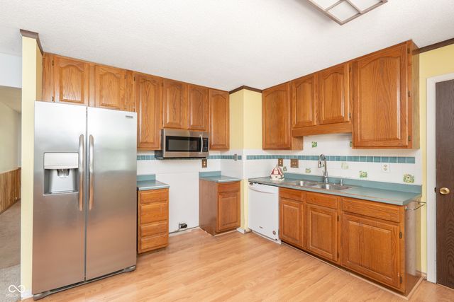 5531 Dollar Hide North Drive, Indianapolis, IN 46221
