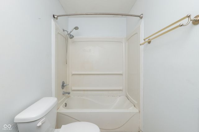 5531 Dollar Hide North Drive, Indianapolis, IN 46221