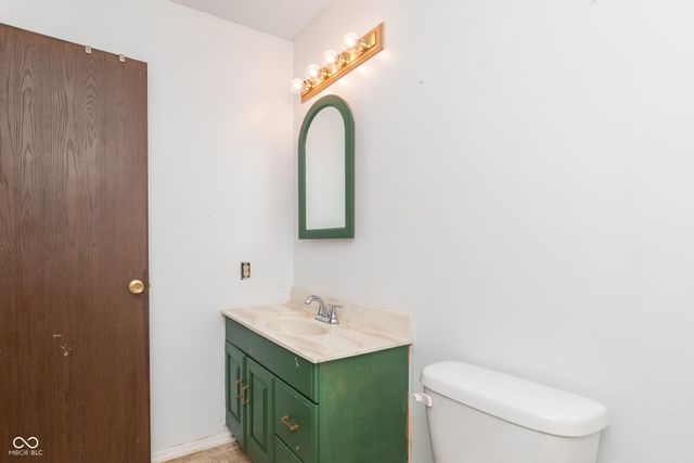5531 Dollar Hide North Drive, Indianapolis, IN 46221