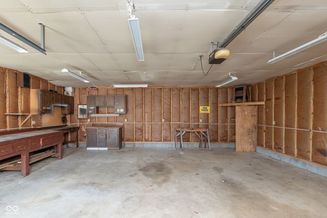 5531 Dollar Hide North Drive, Indianapolis, IN 46221