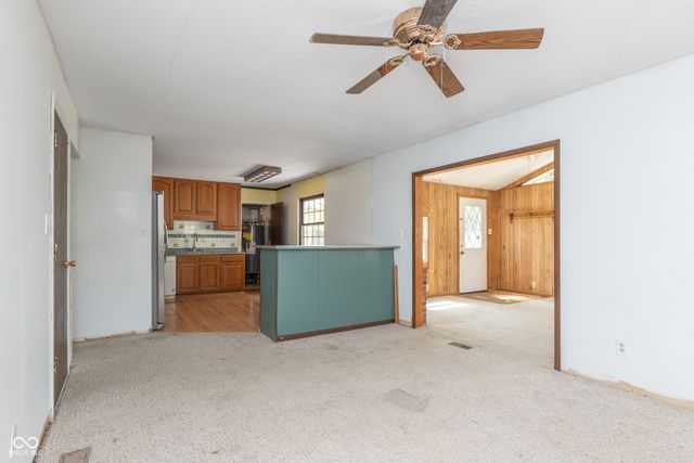 5531 Dollar Hide North Drive, Indianapolis, IN 46221