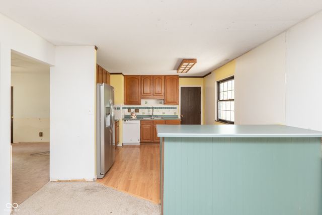 5531 Dollar Hide North Drive, Indianapolis, IN 46221