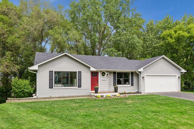13710 5th Avenue N, Plymouth, MN 55441