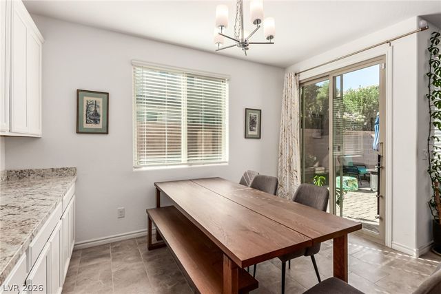 905 Sycamore Falls Street, Henderson, NV 89052