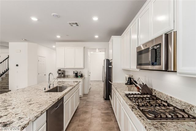 905 Sycamore Falls Street, Henderson, NV 89052