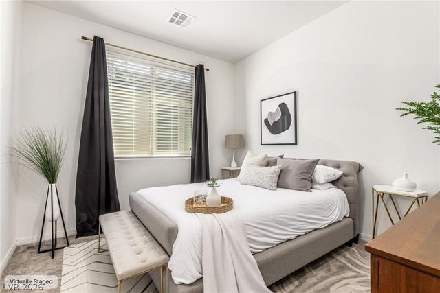 905 Sycamore Falls Street, Henderson, NV 89052