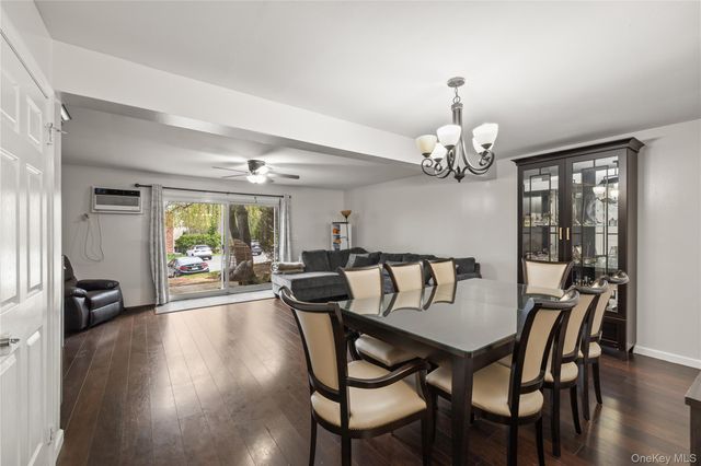 4 Salem Court, Suffern, NY 10901