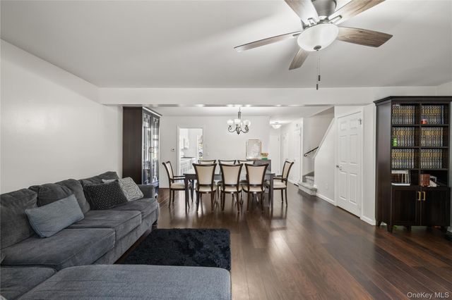 4 Salem Court, Suffern, NY 10901