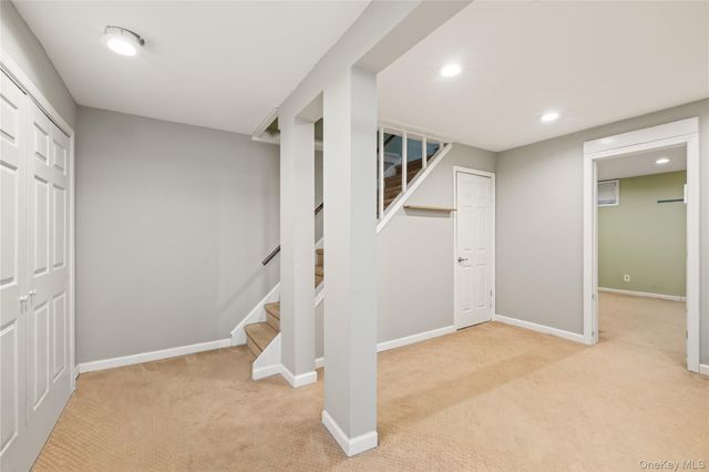 4 Salem Court, Suffern, NY 10901