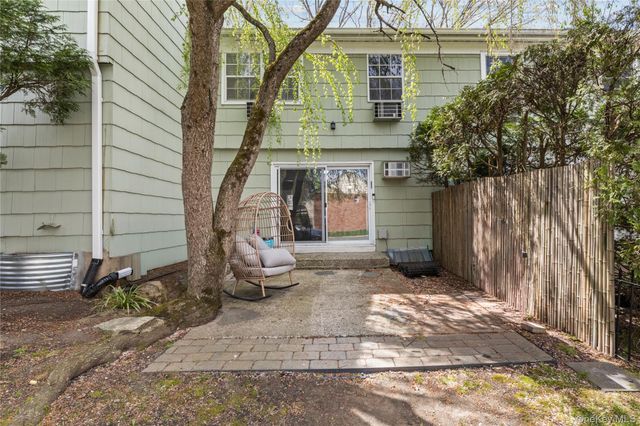 4 Salem Court, Suffern, NY 10901