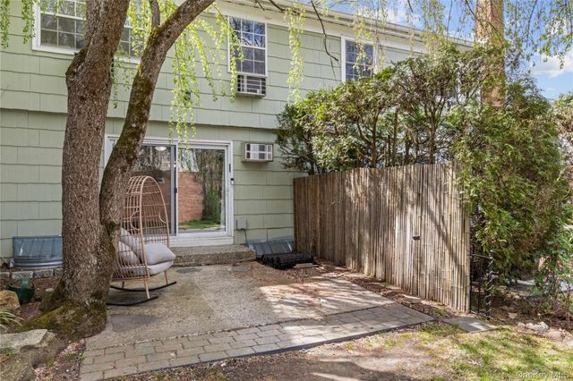 4 Salem Court, Suffern, NY 10901