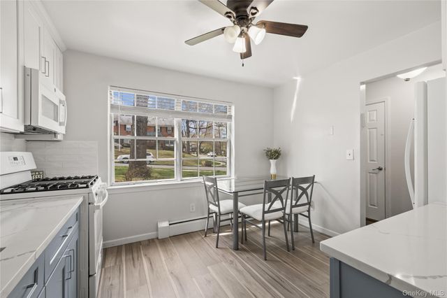 4 Salem Court, Suffern, NY 10901