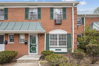 4 Salem Court, Suffern, NY 10901