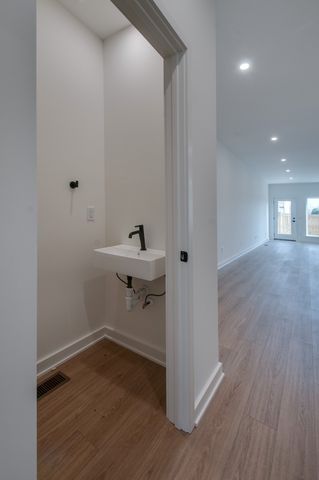 618 Annex Ave # D, Nashville, TN 37209