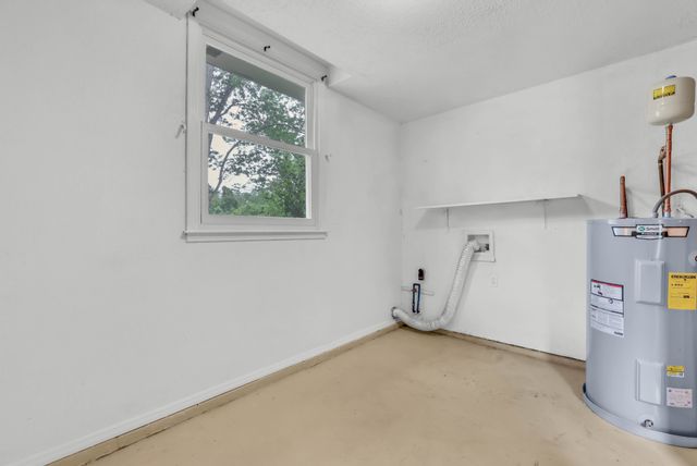 619 Paddy Run Rd, Clarksville, TN 37042