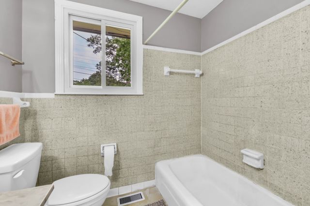 619 Paddy Run Rd, Clarksville, TN 37042