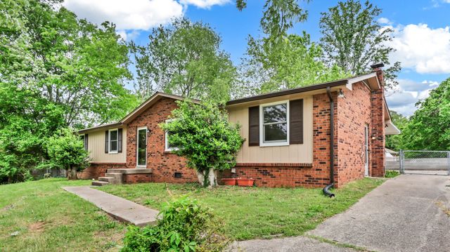 619 Paddy Run Rd, Clarksville, TN 37042