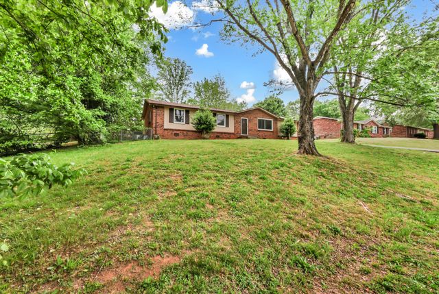 619 Paddy Run Rd, Clarksville, TN 37042