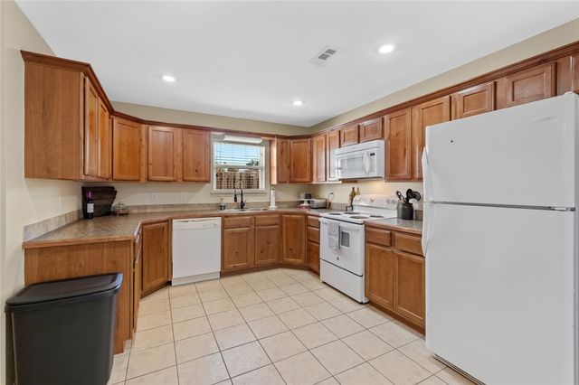 4462 Alberta Street, Fayetteville, AR 72704