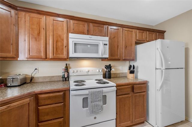 4462 Alberta Street, Fayetteville, AR 72704