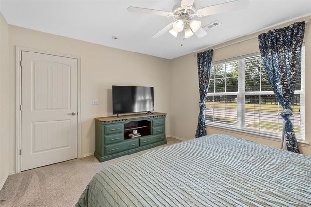 4462 Alberta Street, Fayetteville, AR 72704