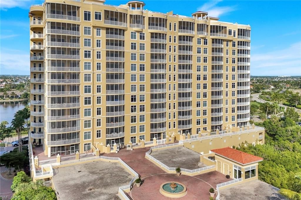 Image 2 of property listing at 6021 Silver King BLVD # 203, Cape Coral, FL 33914