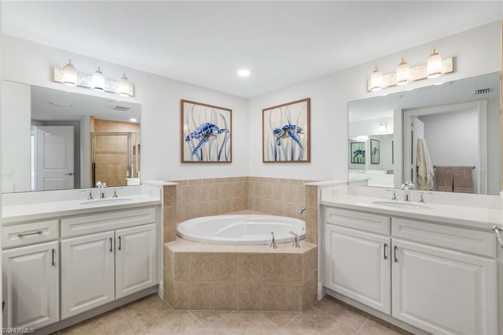 Image 22 of property listing at 6021 Silver King BLVD # 203, Cape Coral, FL 33914