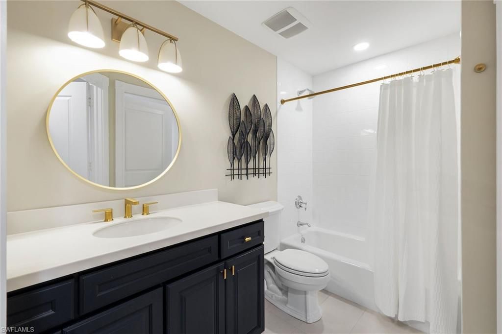 Image 28 of property listing at 6021 Silver King BLVD # 203, Cape Coral, FL 33914