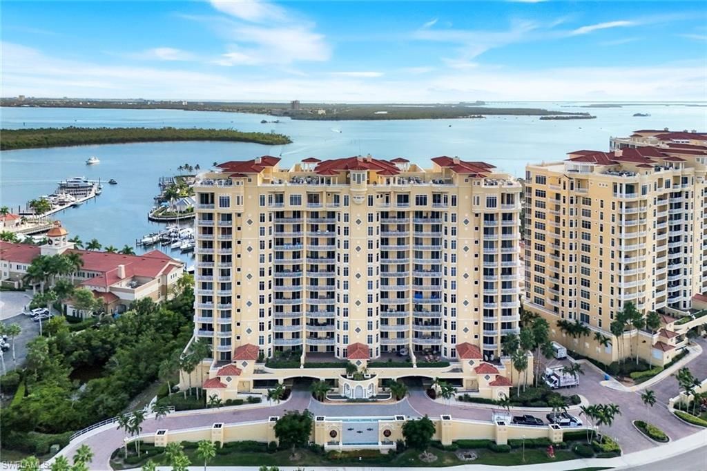 Image 43 of property listing at 6021 Silver King BLVD # 203, Cape Coral, FL 33914