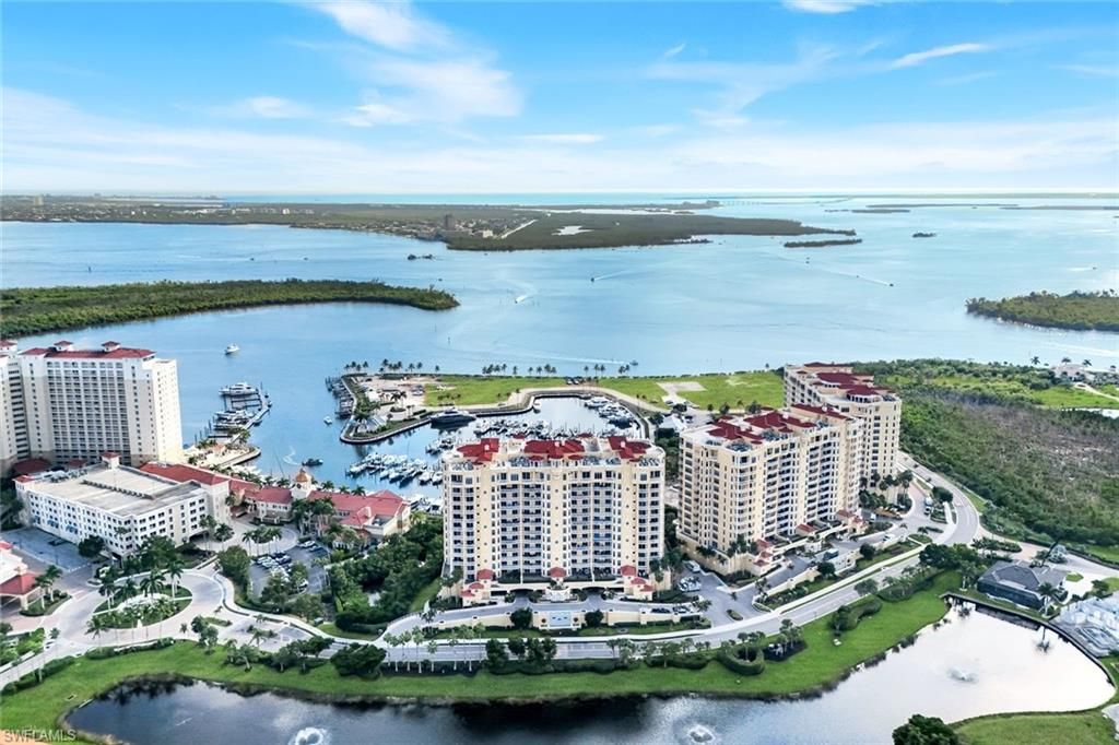 Image 44 of property listing at 6021 Silver King BLVD # 203, Cape Coral, FL 33914