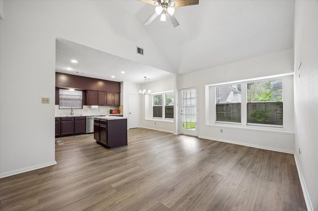 4627 Plymouth Way, Missouri City, TX 77459
