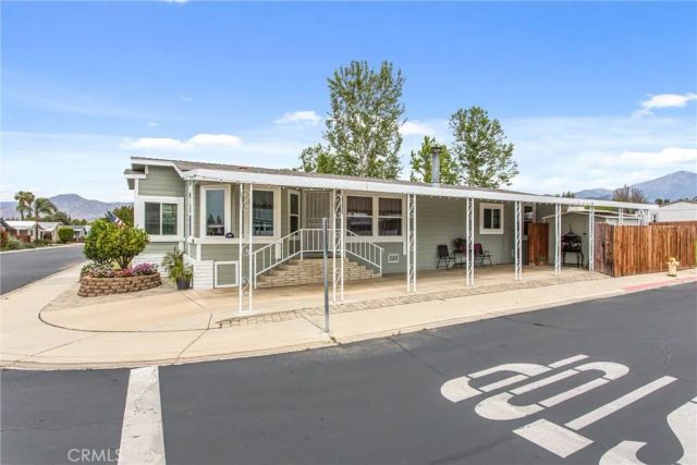 1721 E Colton 69, Redlands, CA 92374