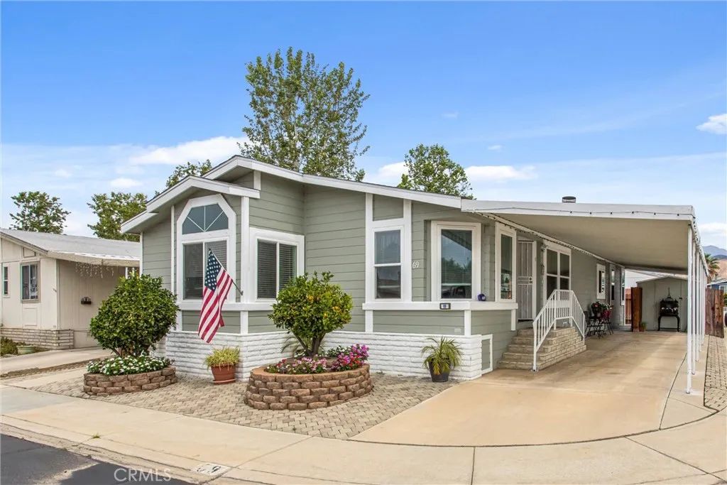 1721 E Colton 69, Redlands, CA 92374