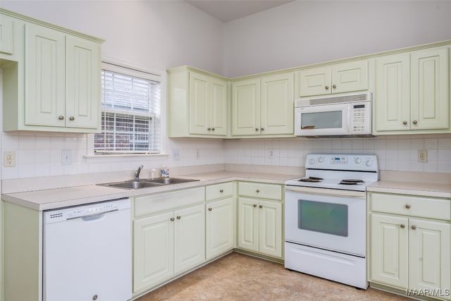 2533 Halcyon Downs Loop, Montgomery, AL 36117