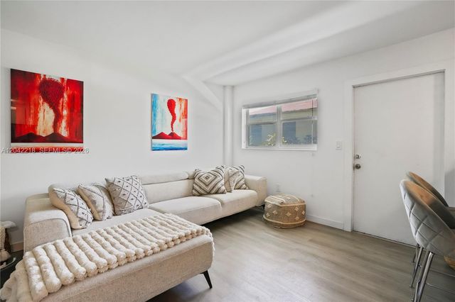 1614 W Ave 203 203, Miami Beach, FL 33139