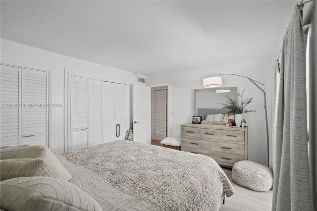 1614 W Ave 203 203, Miami Beach, FL 33139