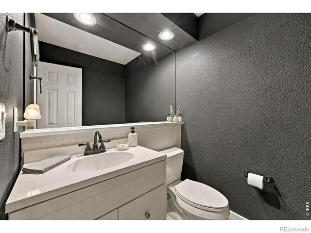 212 Rock Bridge Lane, Windsor, CO 80550