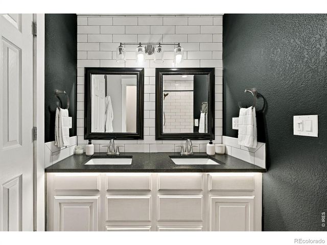 212 Rock Bridge Lane, Windsor, CO 80550