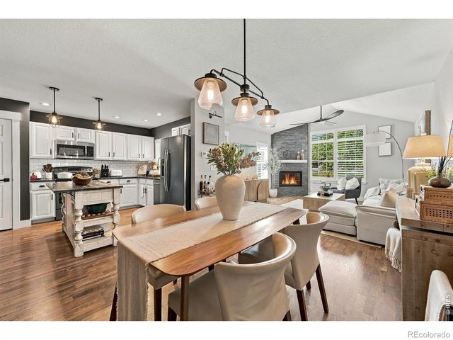 212 Rock Bridge Lane, Windsor, CO 80550