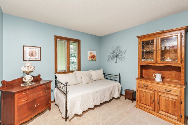 3808 Melanie Circle, Urbandale, IA 50322