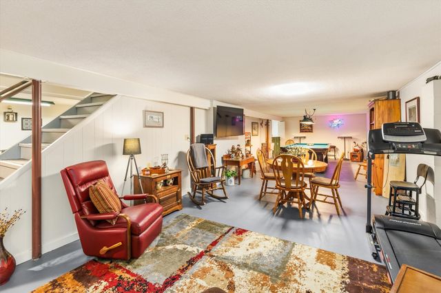 3808 Melanie Circle, Urbandale, IA 50322