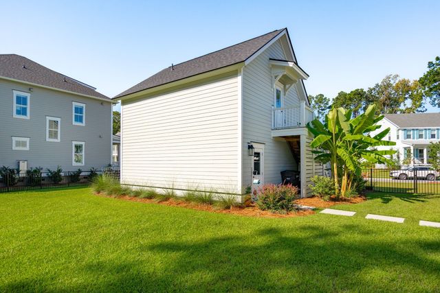 1703 Crab Bank Drive, Mount Pleasant, SC 29466