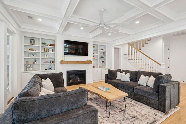 1703 Crab Bank Drive, Mount Pleasant, SC 29466